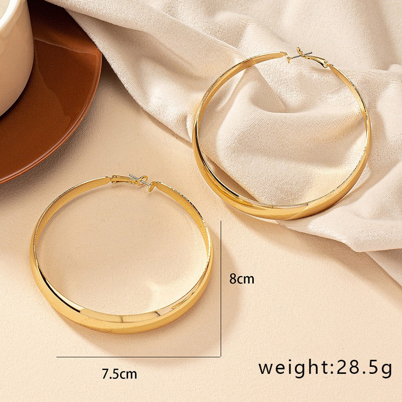 Large hoop earrings for women, exaggerated round ear studs, earrings jewelry