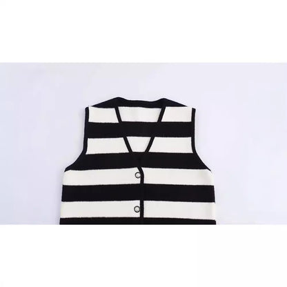 French style fashionable simple contrasting striped V-neck edging knitted vest